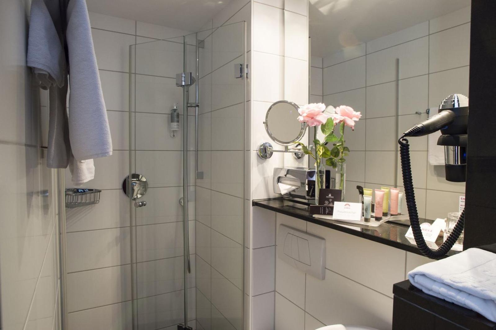 Hotel Gloria Superior Stuttgart Ngoại thất bức ảnh