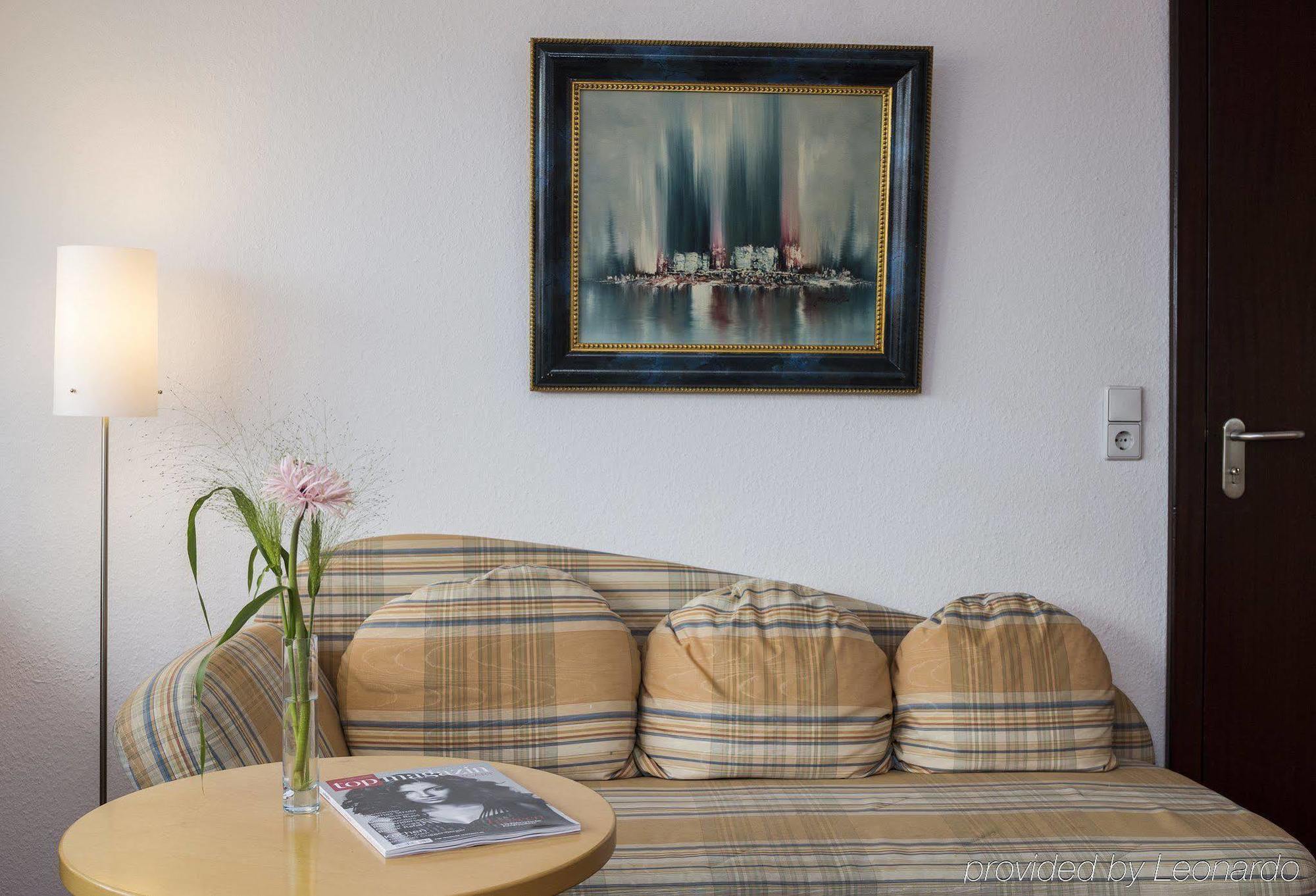 Hotel Gloria Superior Stuttgart Ngoại thất bức ảnh