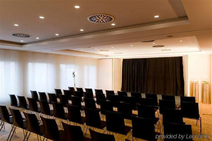 Hotel Gloria Superior Stuttgart Ngoại thất bức ảnh