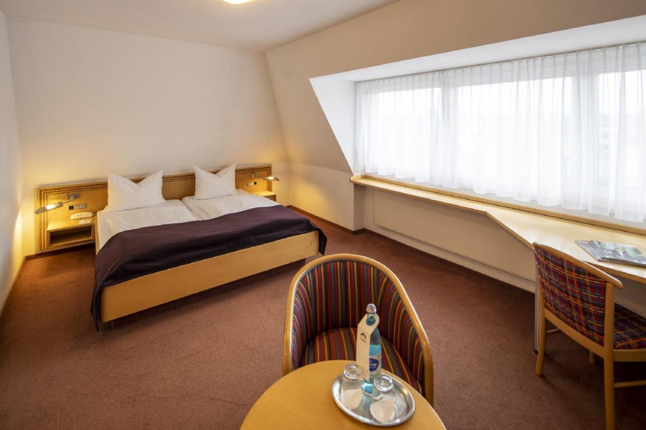Hotel Gloria Superior Stuttgart Ngoại thất bức ảnh