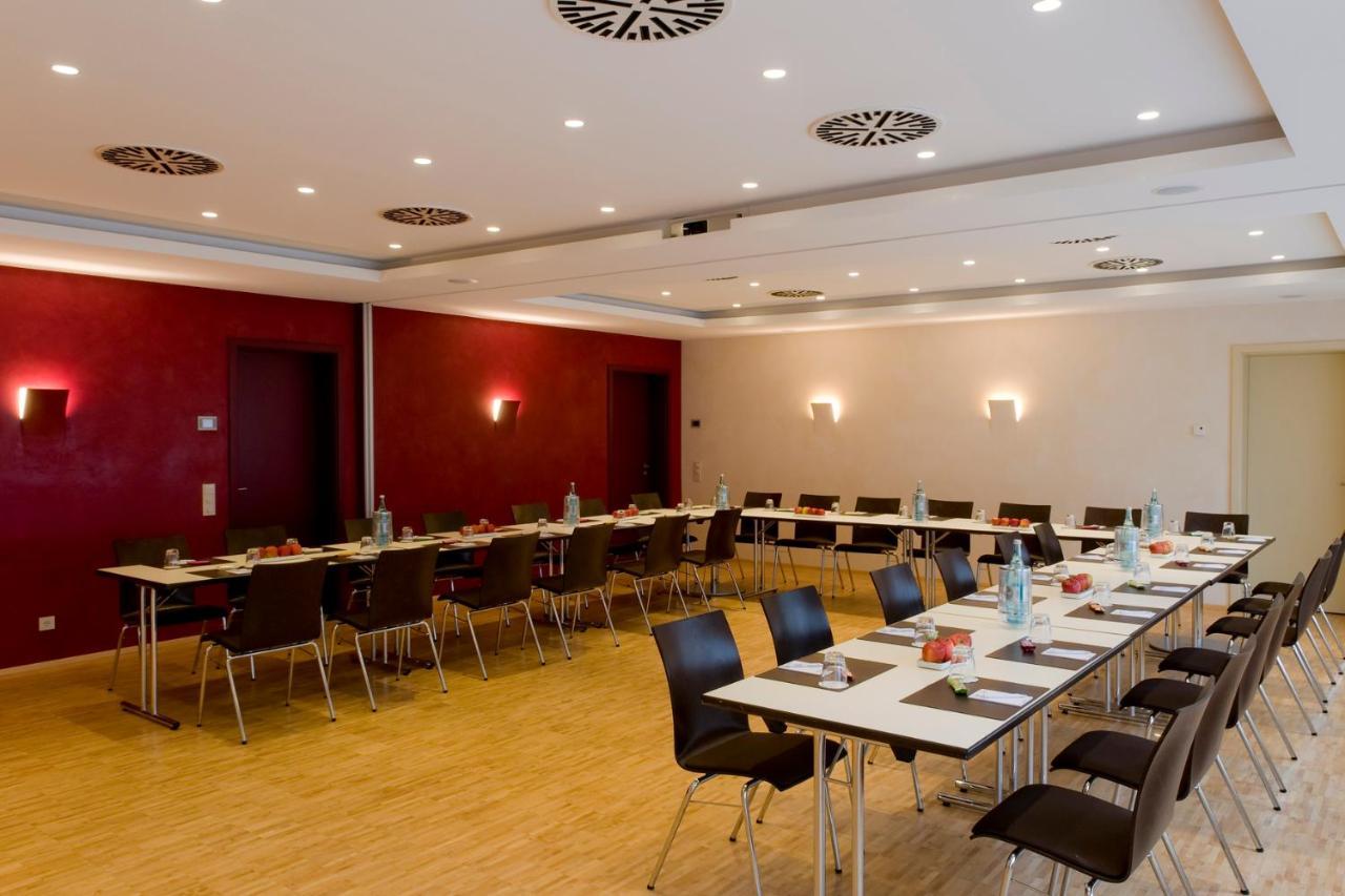 Hotel Gloria Superior Stuttgart Ngoại thất bức ảnh